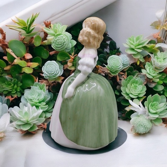 1967 Royal Doulton “Penny” Figurine. HN2338. England. Child Studies Series. - Picture 2 of 10